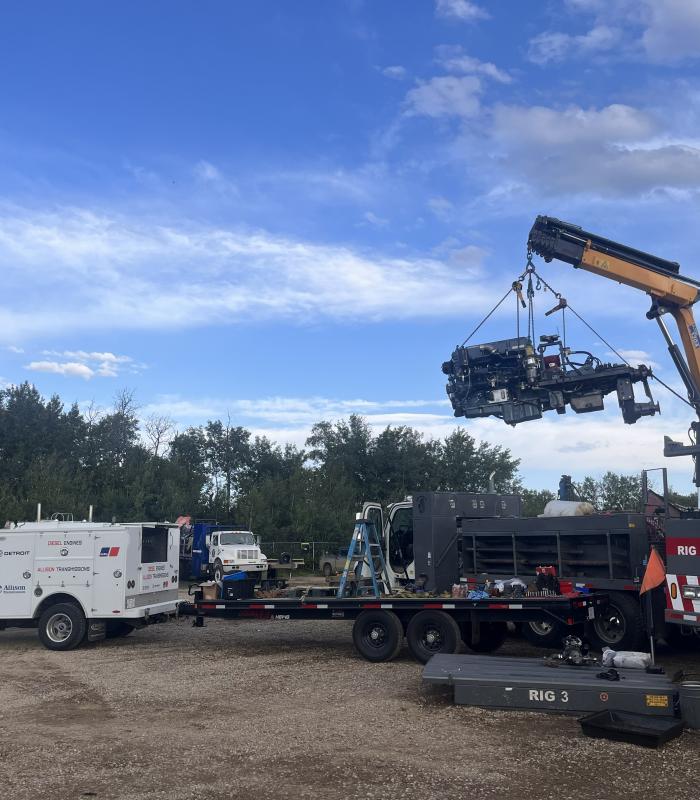 Engine replacement Detroit S60 Service Rig